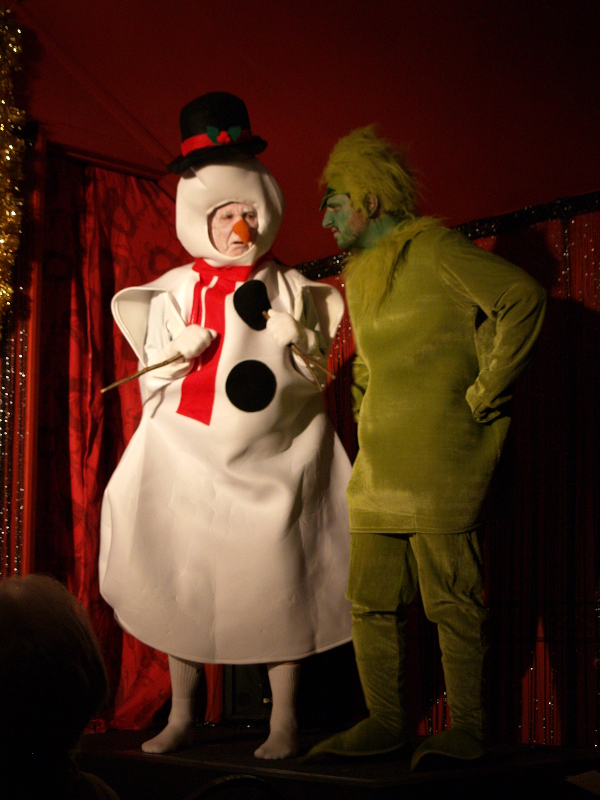 Carry on Till Christmas - Frosty and The Grinch